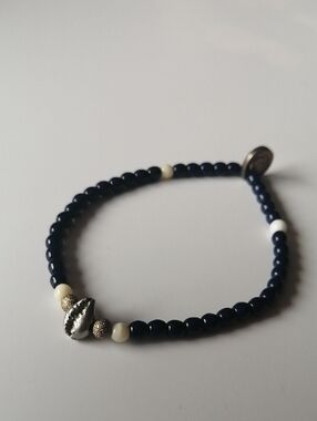 Dana Levy Cowrie Shell Silvertone Charm Czech Glass Bead Navy Colour Bracelet